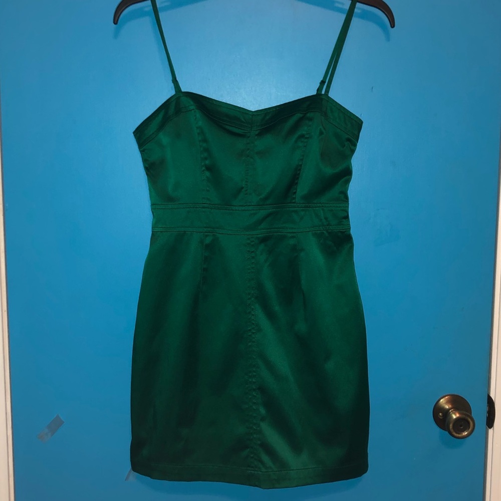 Sexy Body Con Emerald Mini Dress by Forever 21